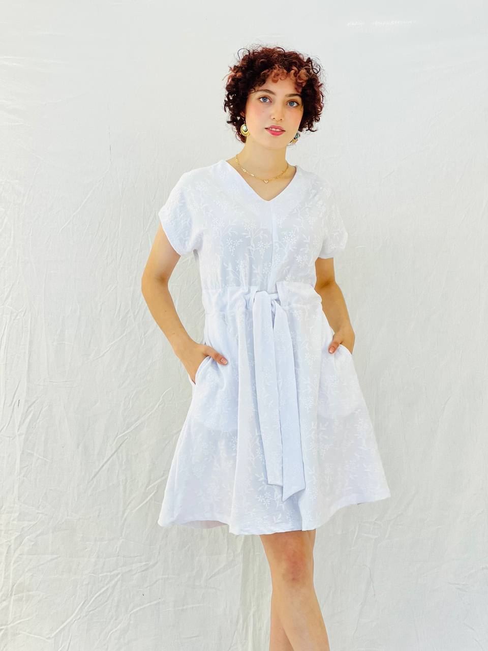 שמלת שקד- לבן