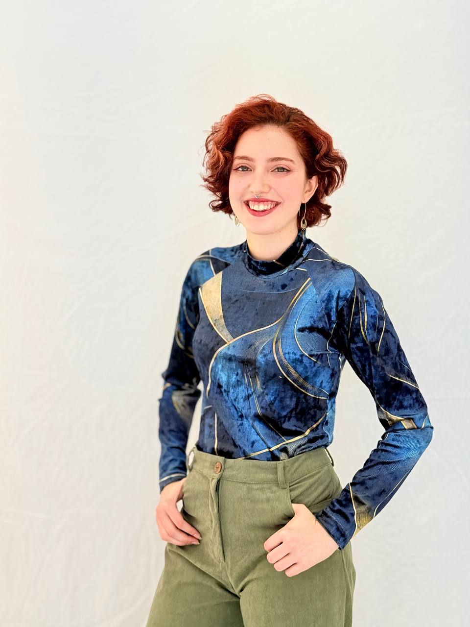 חולצת מאור- זהב כחול