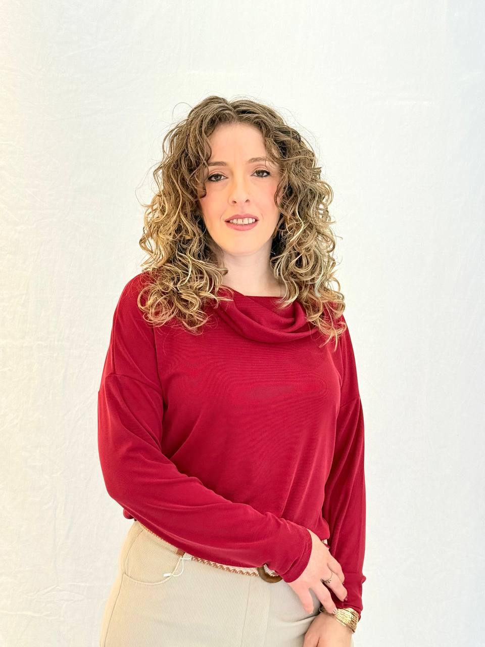 סריג דנה- אדום