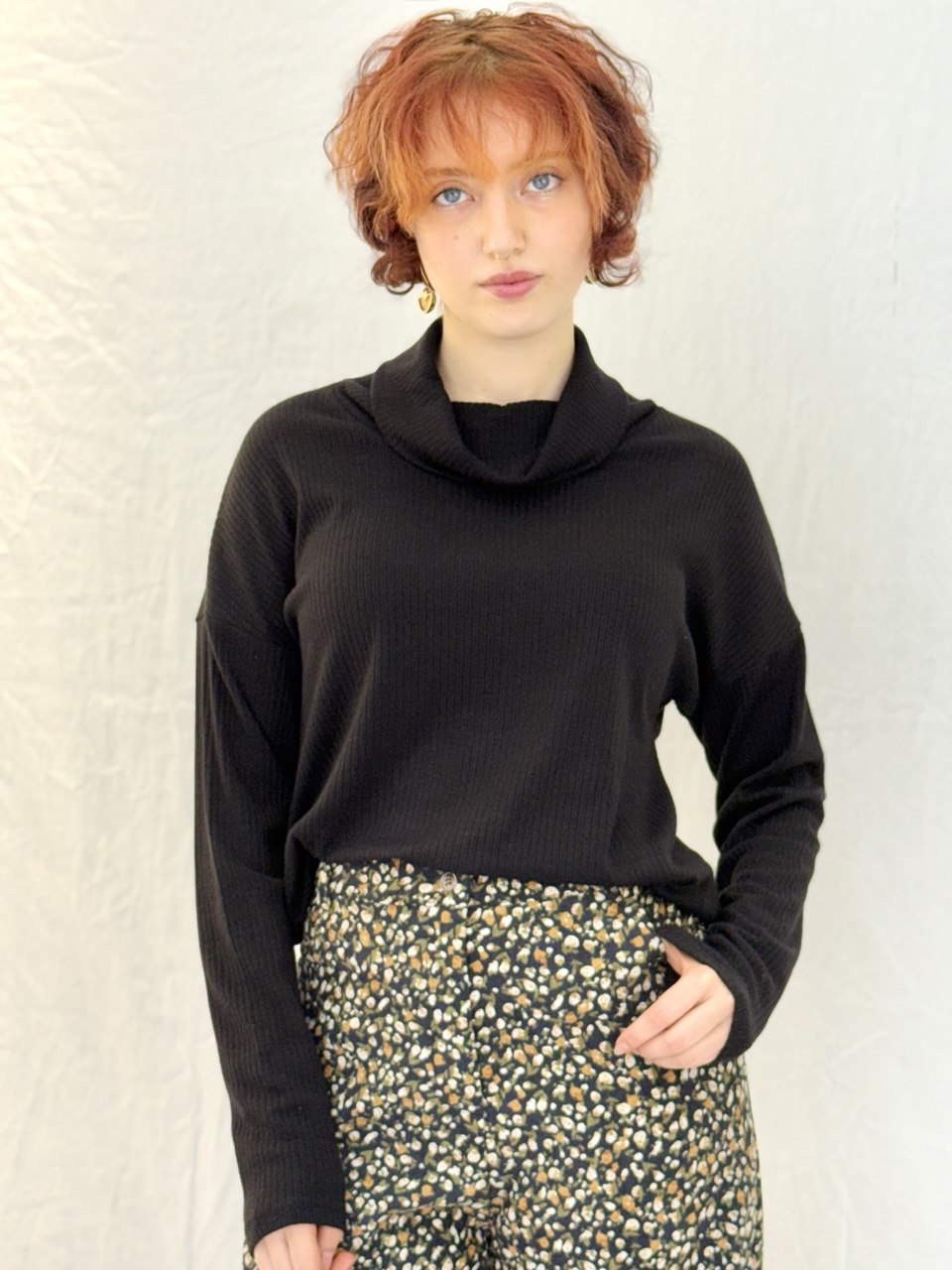 סריג דנה- שחור