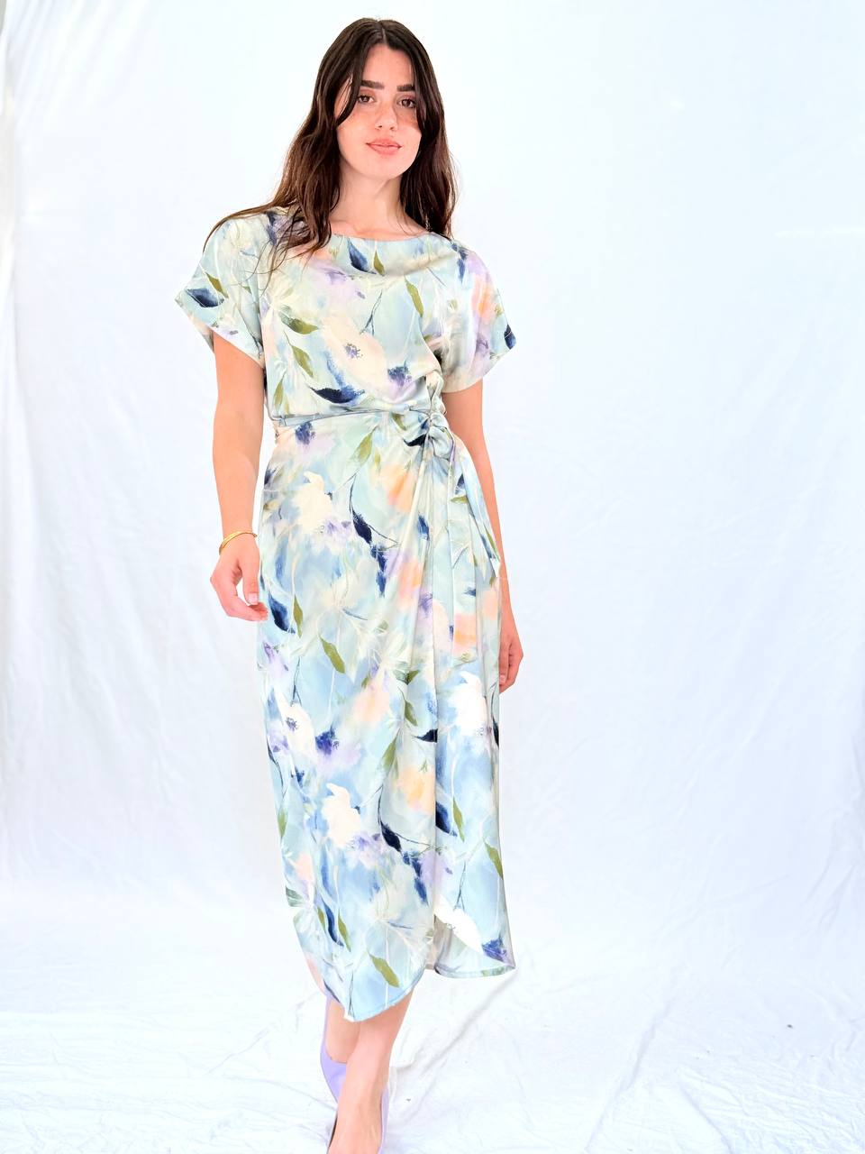 שמלת סטפני- פרחוני תכלת