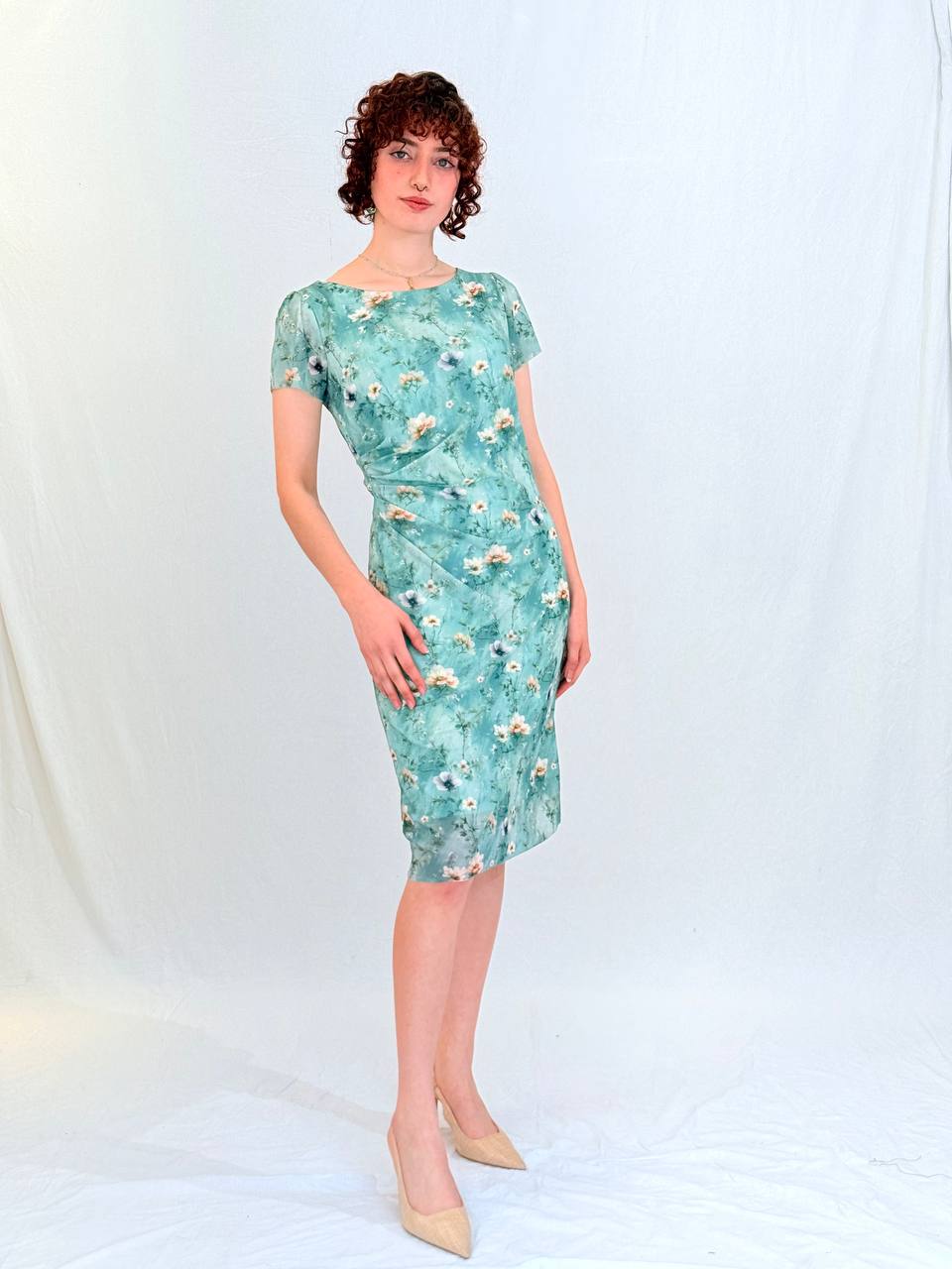 שמלת פיונה- ירוק פרחוני